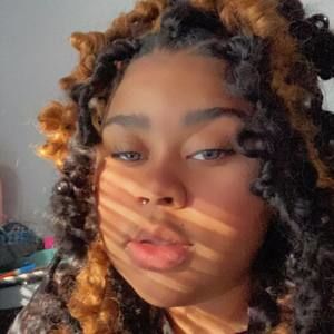 Meet your Posher, Alexcia